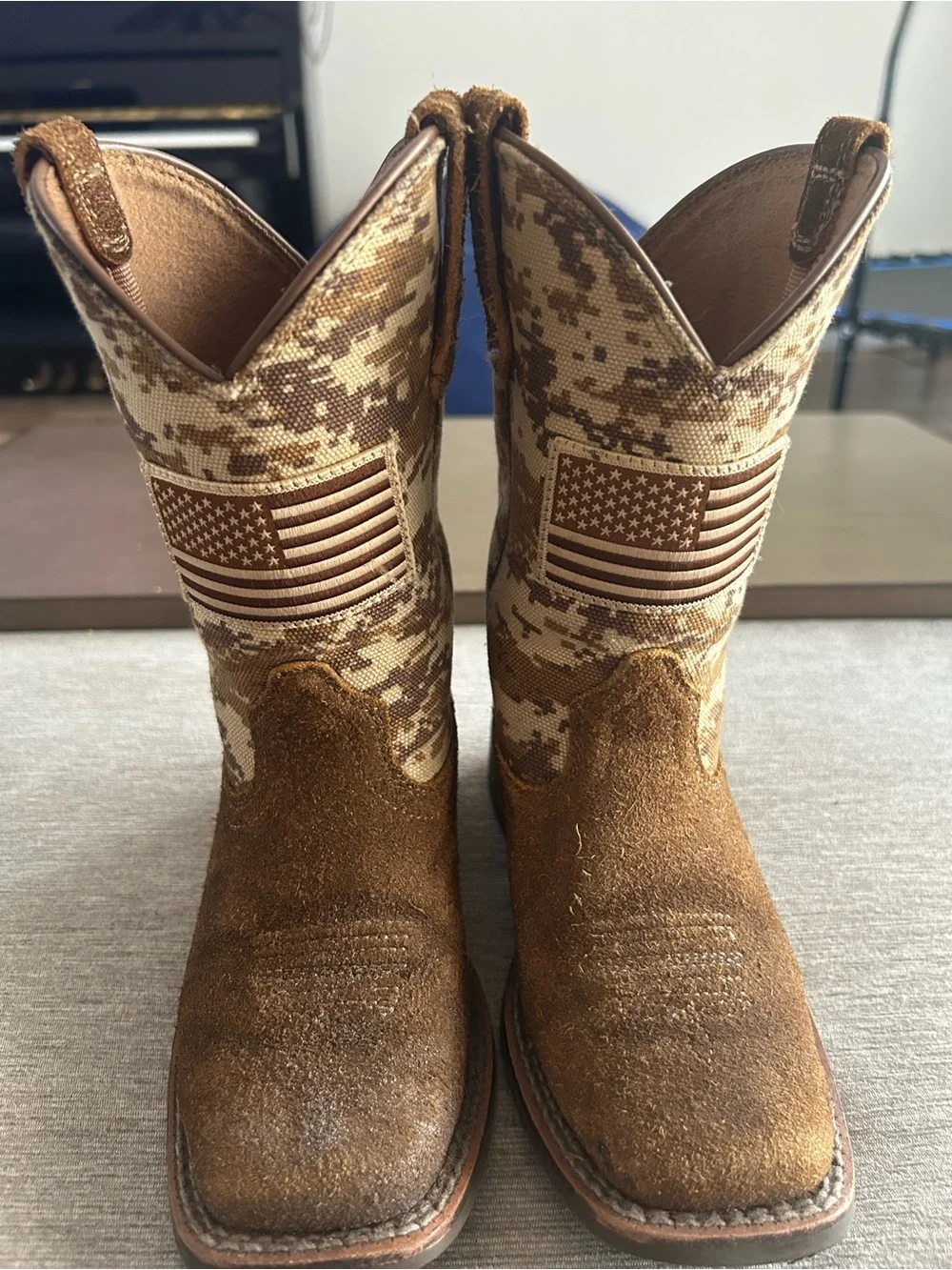 Ariat kids boots- size 10.5- Western American Flag Patch - Brown/Tan Camo